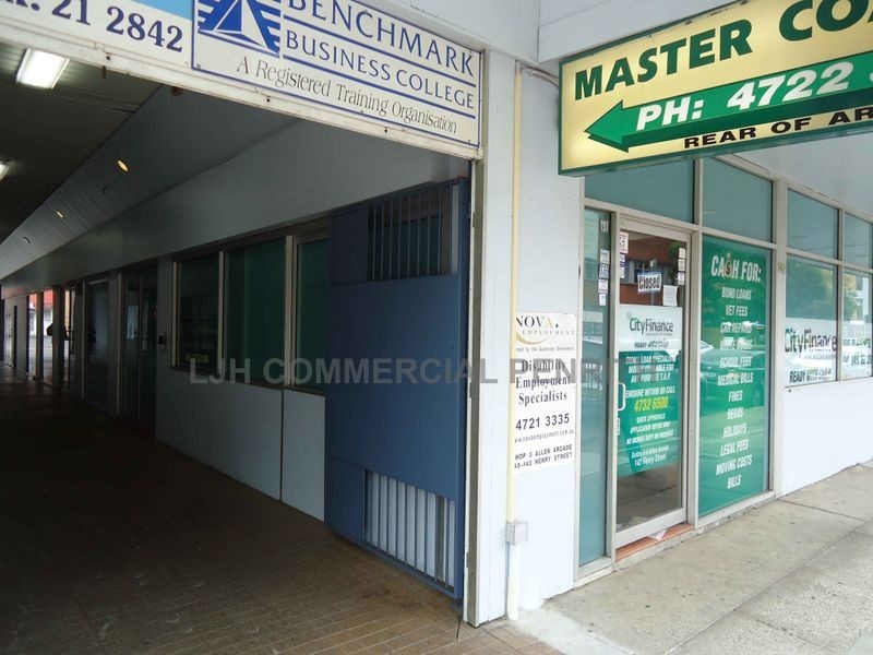 4 & 5/140- Henry Street, Penrith NSW 2750