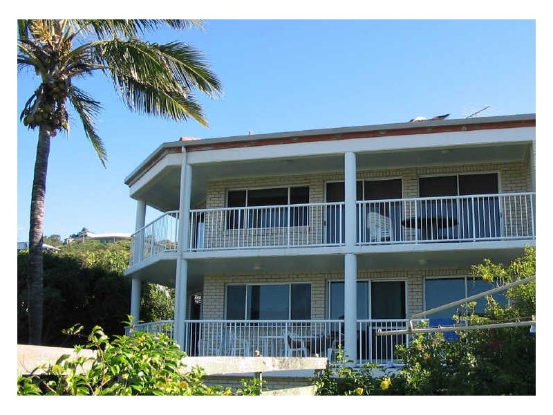 2/75-77 Coolum Terrace, Coolum Beach QLD 4573
