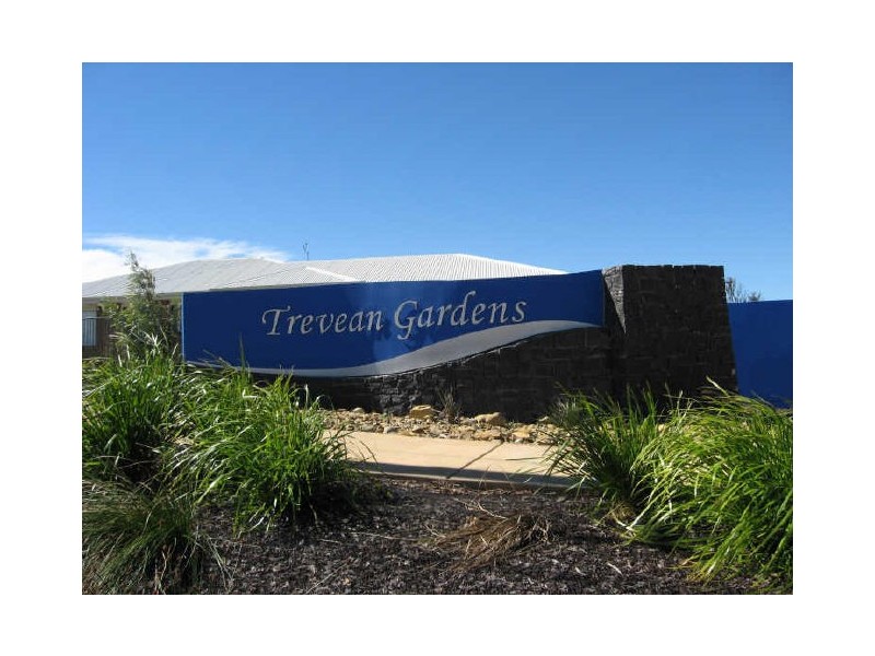 cnr Meringandan and Highfeilds Rd, Highfields QLD 4352