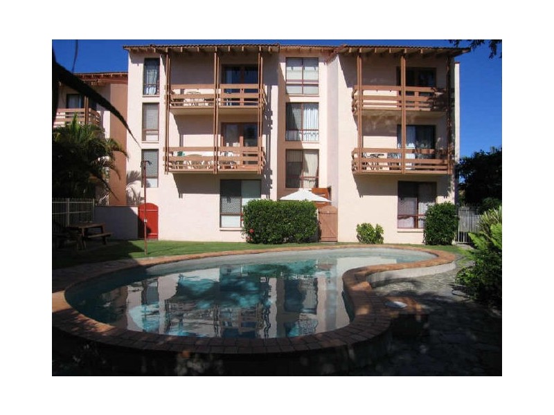 8/2-6 Glen Court, Marcoola QLD 4564