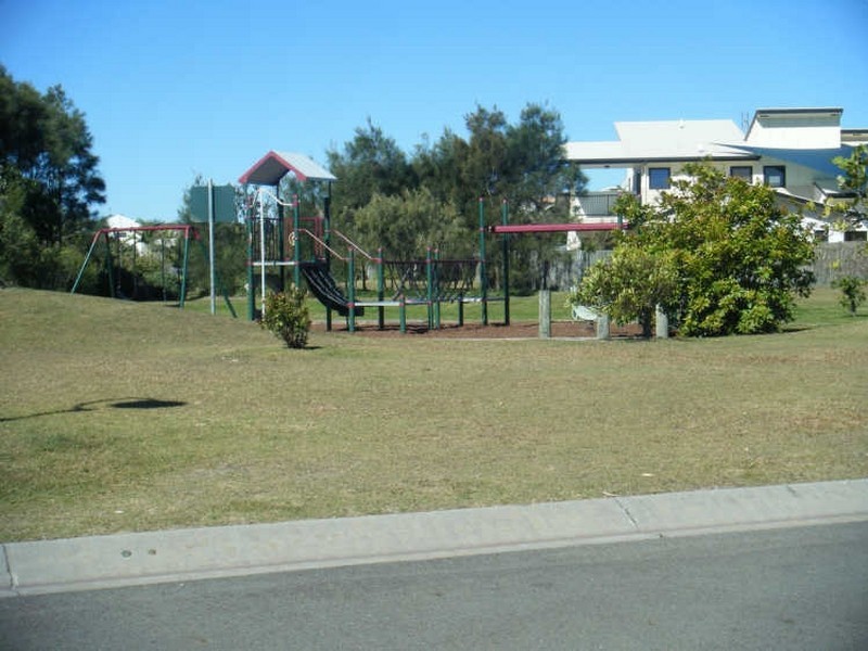 8 Amity Court, Marcoola QLD 4564