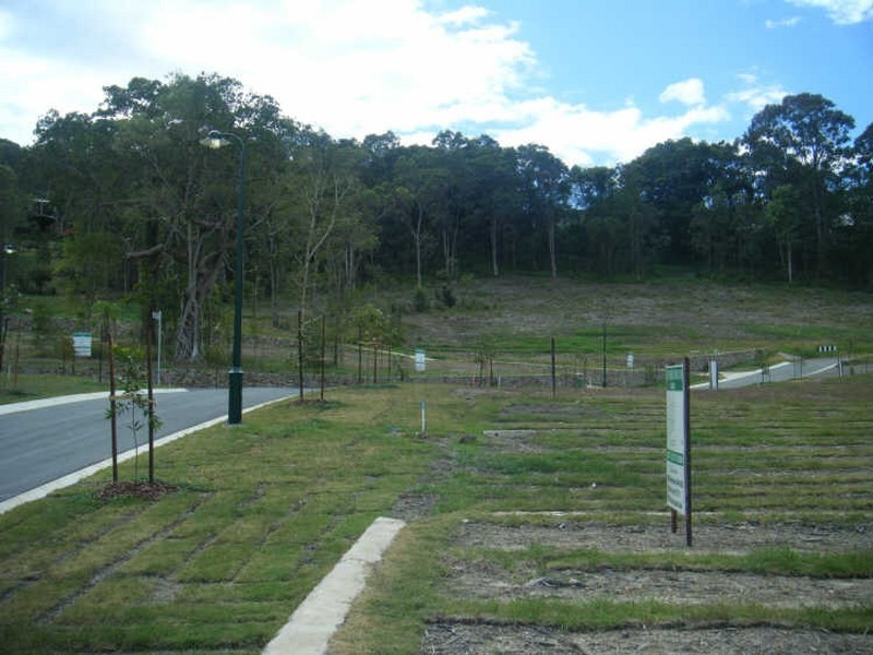 OutLook/Cnr Caffery Court & Ella-Marie Drive, Coolum Beach QLD 4573