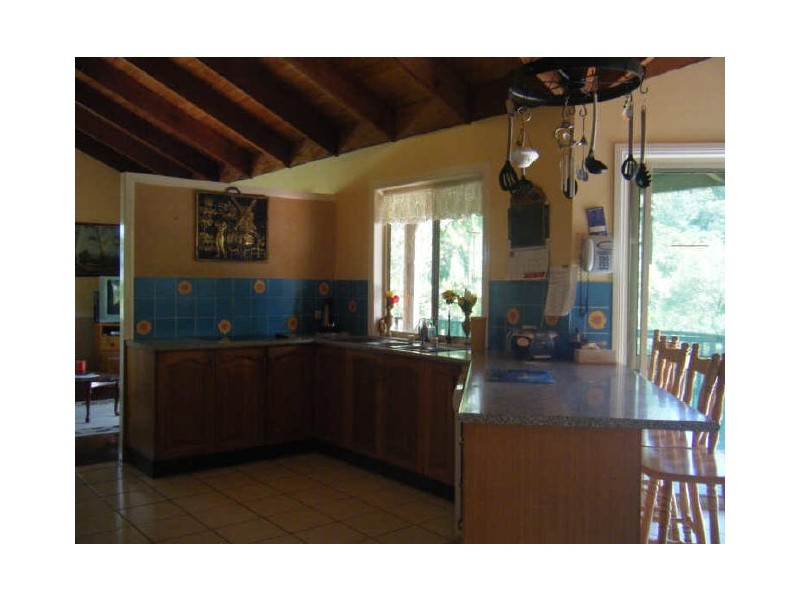 7 Mountain View Court, Ninderry QLD 4561