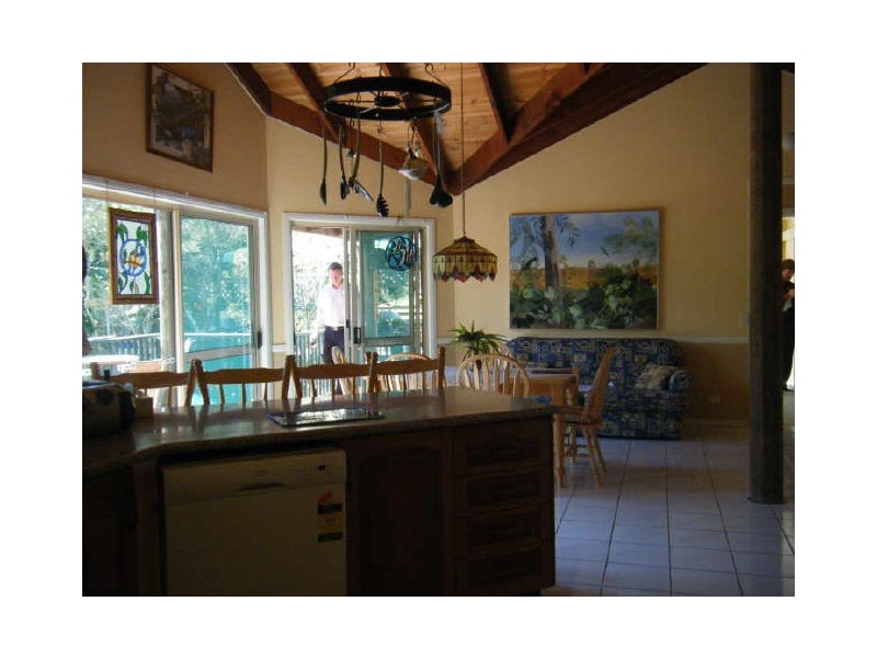 7 Mountain View Court, Ninderry QLD 4561