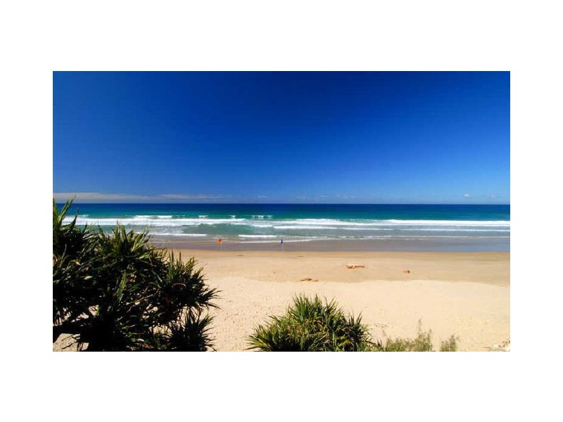 Coolum Beach QLD 4573