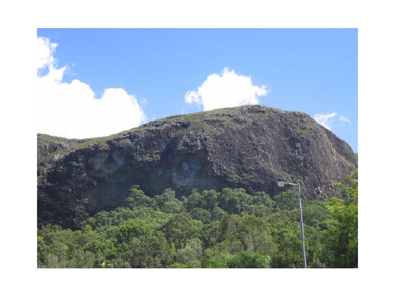 3/3 Wales Court, Mount Coolum QLD 4573