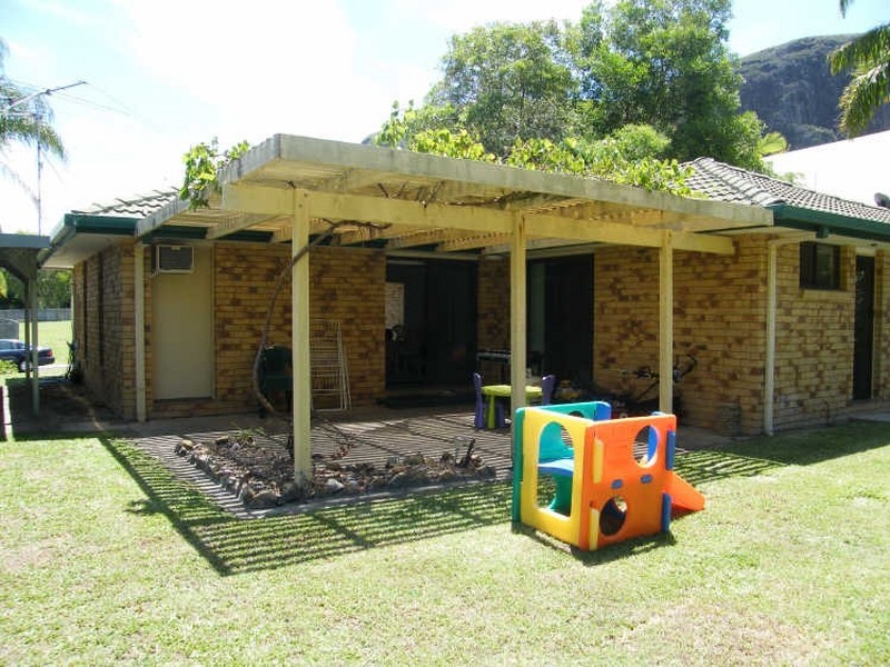 4 Quinn Crt, Mount Coolum QLD 4573