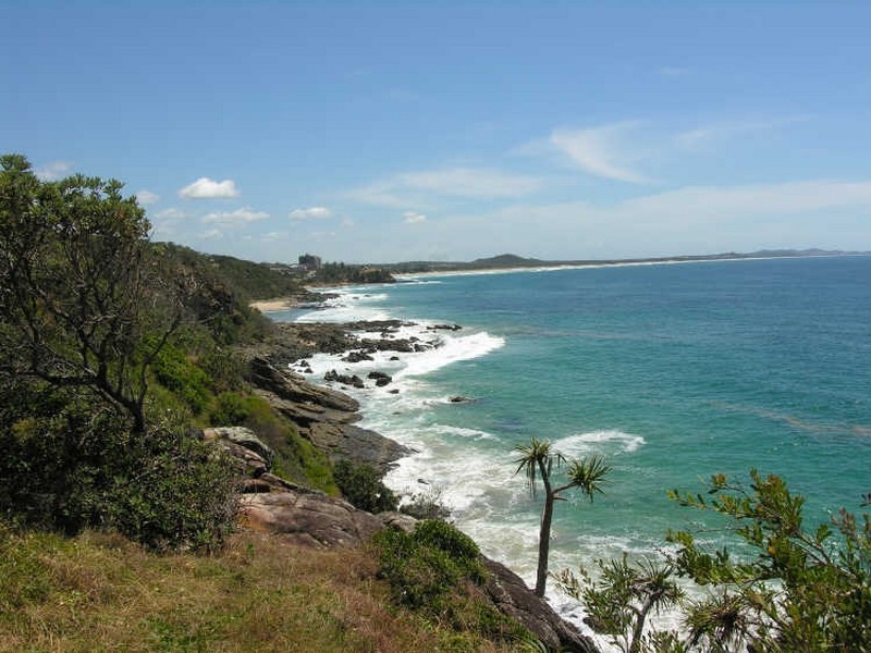 4 Quinn Crt, Mount Coolum QLD 4573