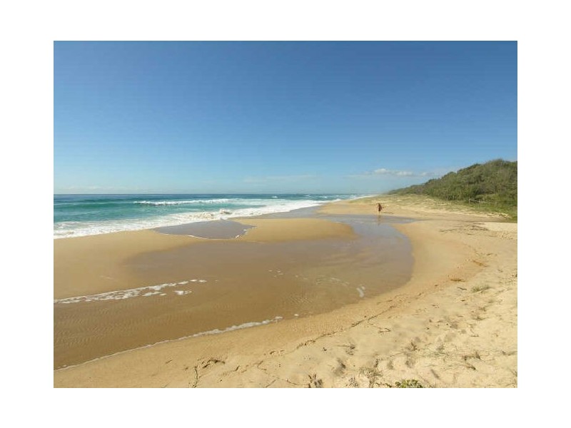 1498 David Low Way, Coolum Beach QLD 4573