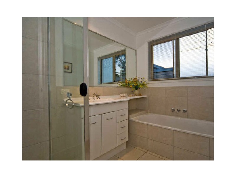 100 Banksia Avenue, Coolum Beach QLD 4573