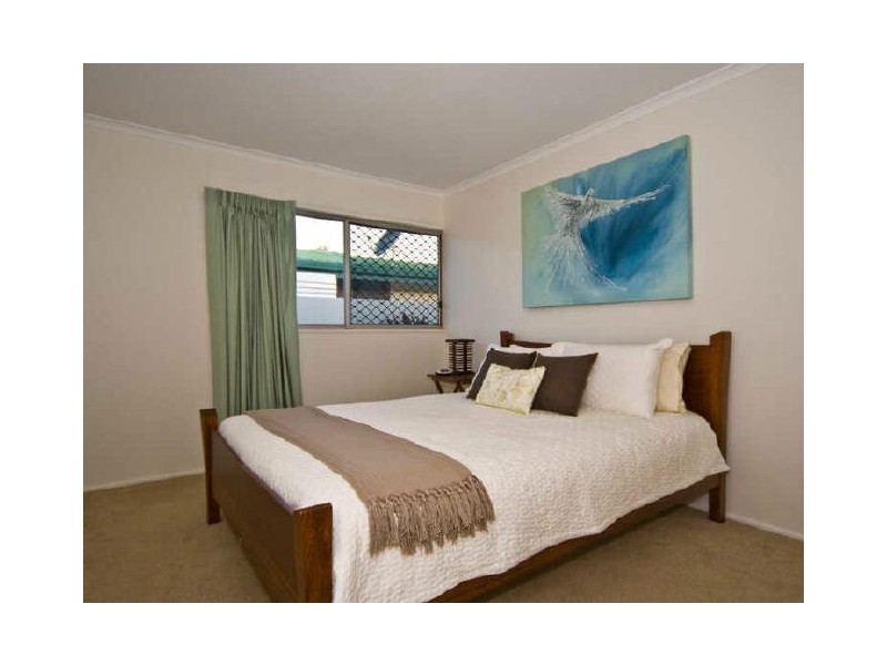 100 Banksia Avenue, Coolum Beach QLD 4573