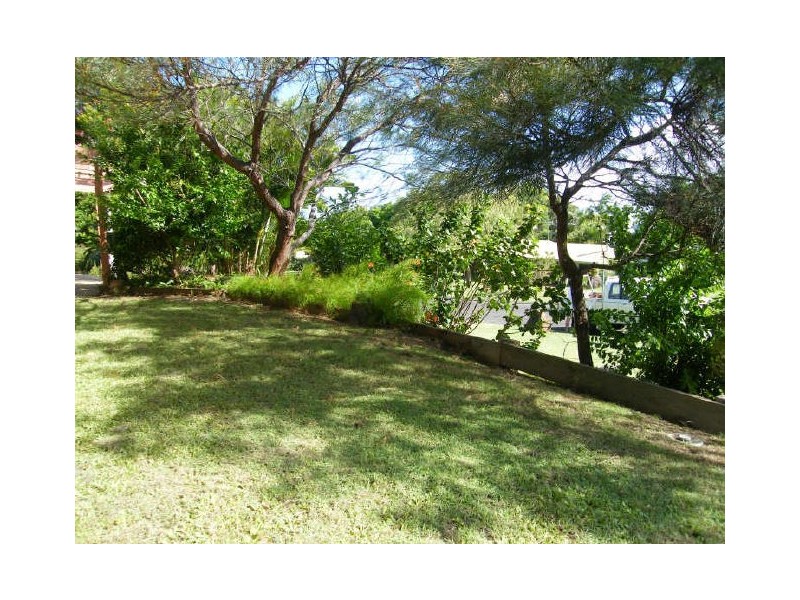 5 Burremah Crescent, Mount Coolum QLD 4573