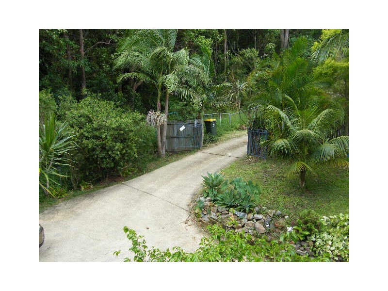 17 Dharalee Court, Mount Coolum QLD 4573