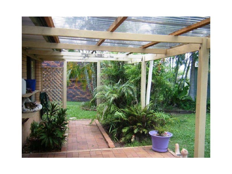 8 Biscayne Drive, Coolum Beach QLD 4573