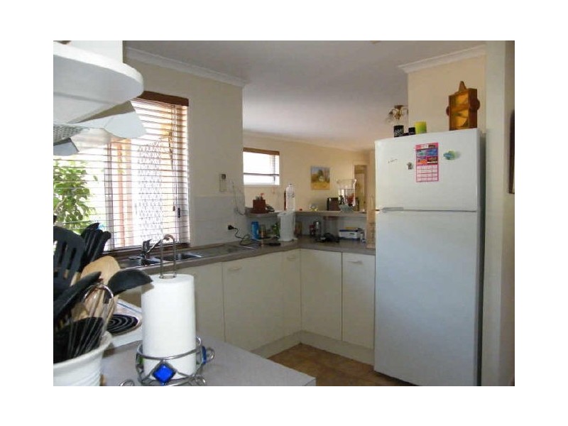 2/5 Power Court, Coolum Beach QLD 4573