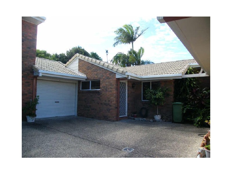 2/5 Power Court, Coolum Beach QLD 4573