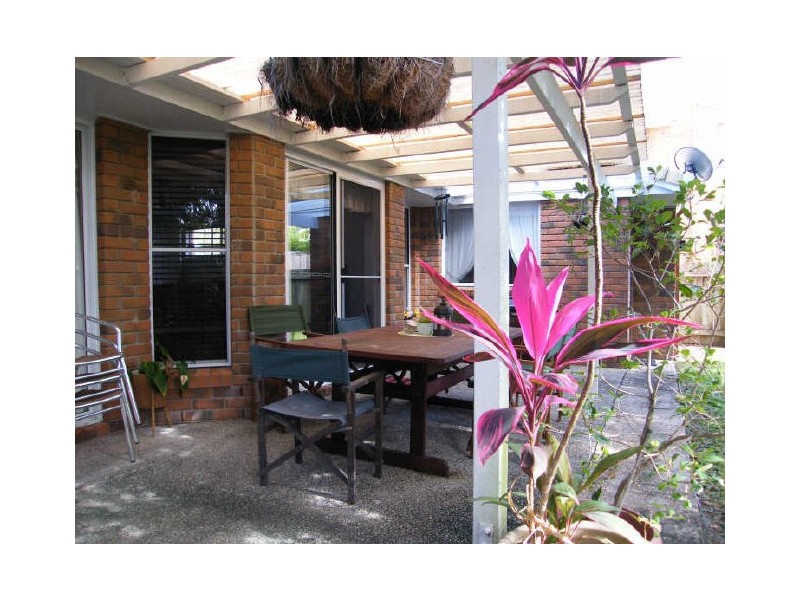 2/5 Power Court, Coolum Beach QLD 4573