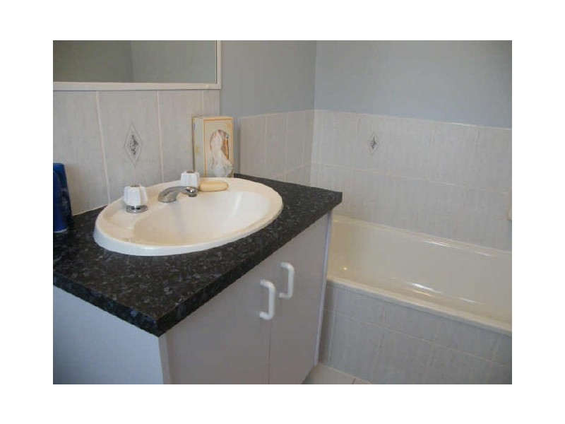 4/7 Power Ct, Mount Coolum QLD 4573