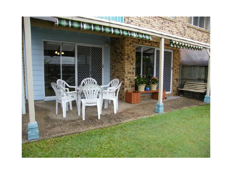 4/7 Power Ct, Mount Coolum QLD 4573