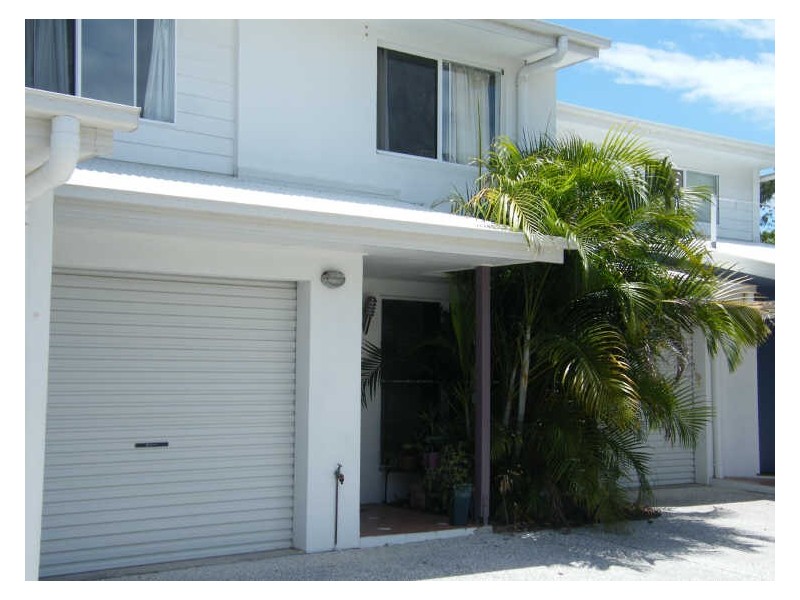 2/16 Melville Court, Mount Coolum QLD 4573