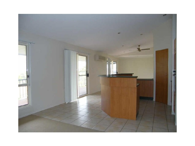 7 Elly Cct, Coolum Beach QLD 4573