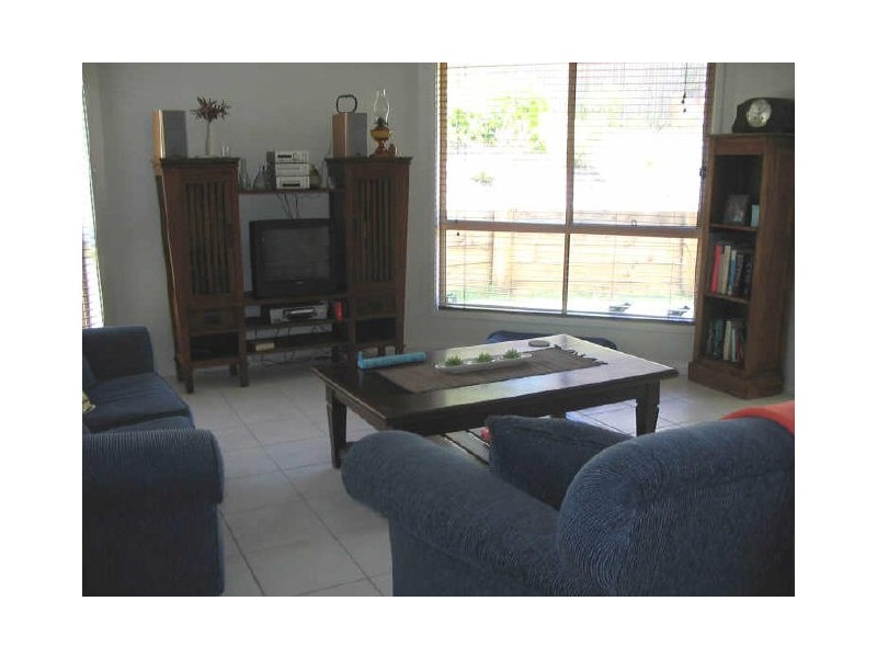 20 Glenoak Avenue, Peregian Springs QLD 4573
