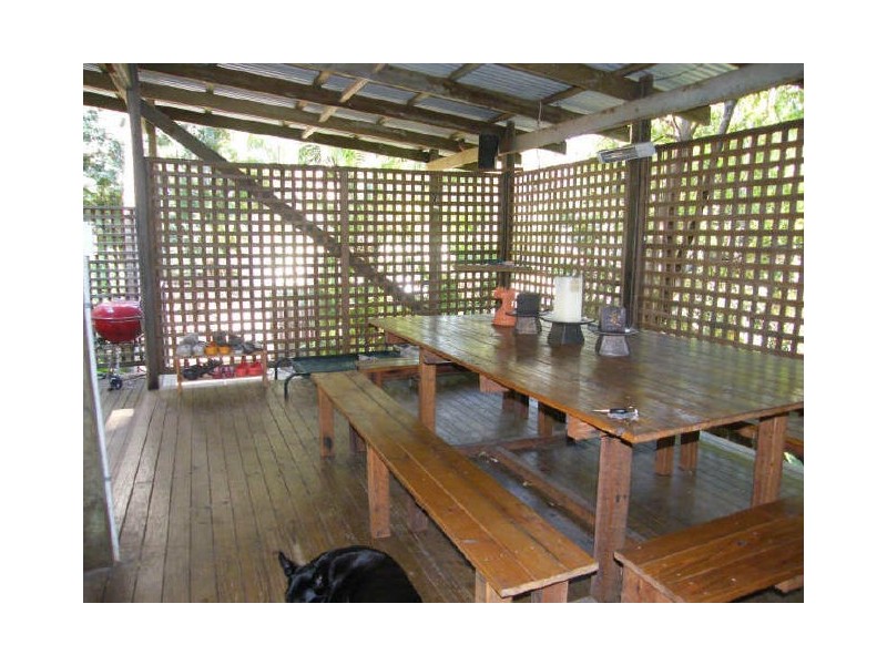 2 Lagoda Dr, Mount Coolum QLD 4573