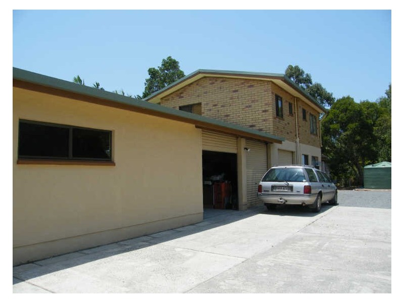 5 Gweneth Rd, Weyba Downs QLD 4562