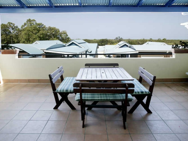 2/23 Lumeah Dr, Coolum Beach QLD 4573
