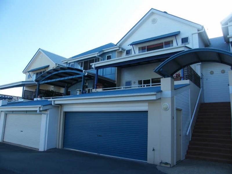 2/23 Lumeah Dr, Coolum Beach QLD 4573
