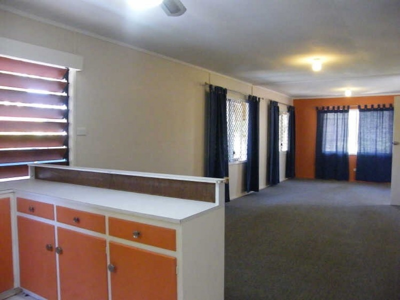 90 Centenary Heights Rd, Coolum Beach QLD 4573