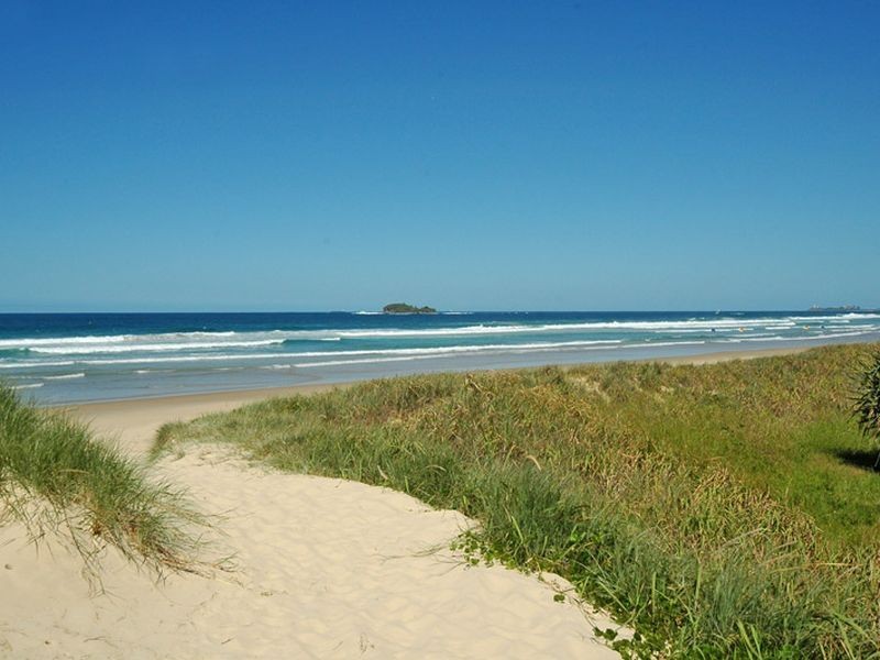 1402/923 David Low Way, Marcoola QLD 4564