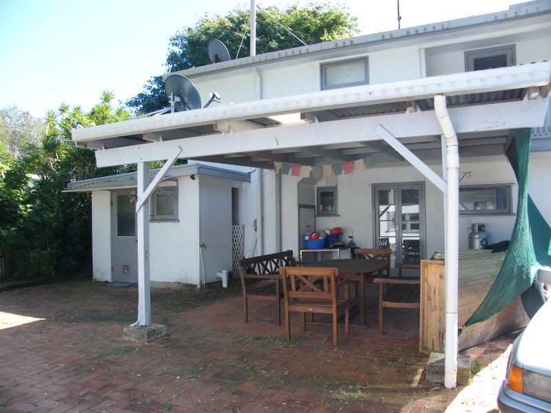 7 Palm Avenue, Coolum Beach QLD 4573