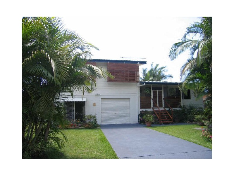 10 Russell Street, Coolum Beach QLD 4573