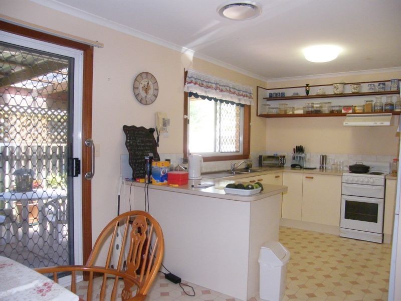 2/43 Centenary Heights Rd, Coolum Beach QLD 4573