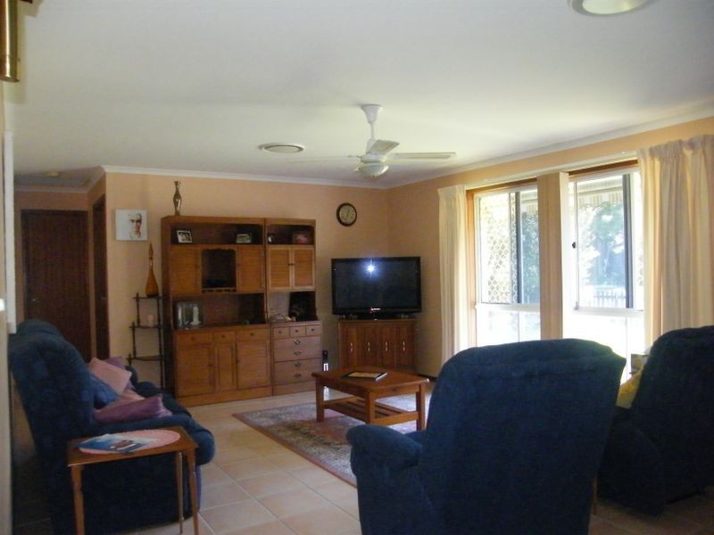 2/43 Centenary Heights Rd, Coolum Beach QLD 4573