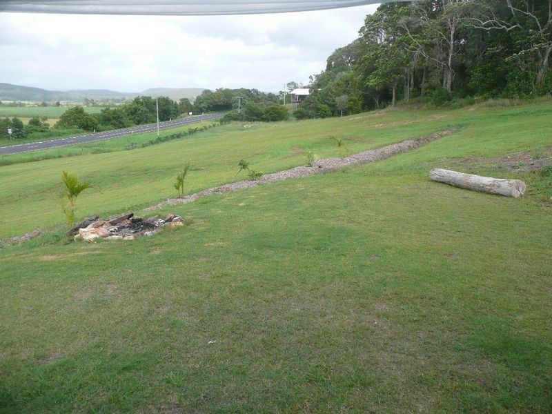 6 Valdora Rd, Maroochy River QLD 4561