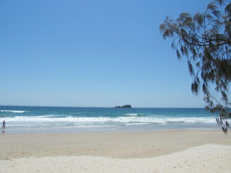 122 Mudjimba Beach Rd, Mudjimba QLD 4564