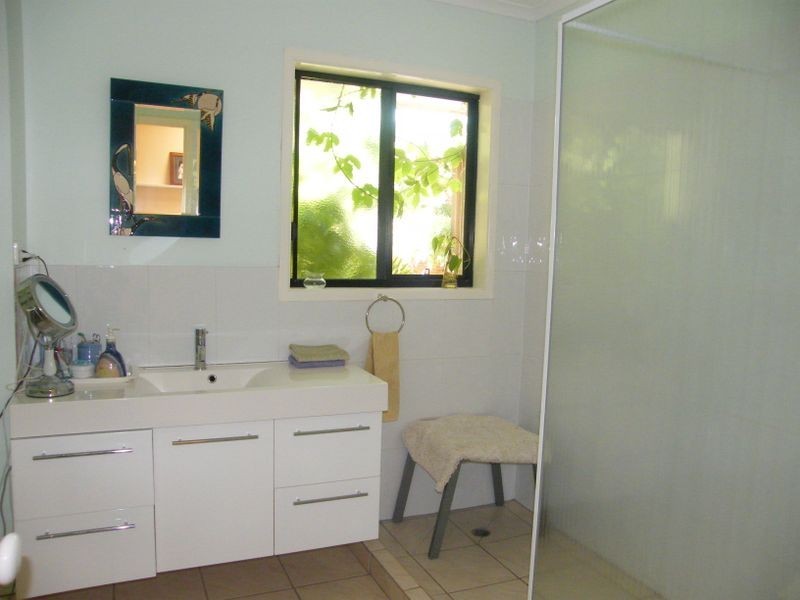 2 Old Coach Way, Ninderry QLD 4561