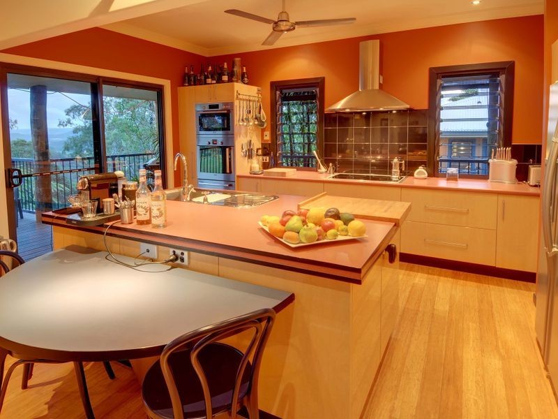 186 Ocean Vista Drive, Maroochy River QLD 4561