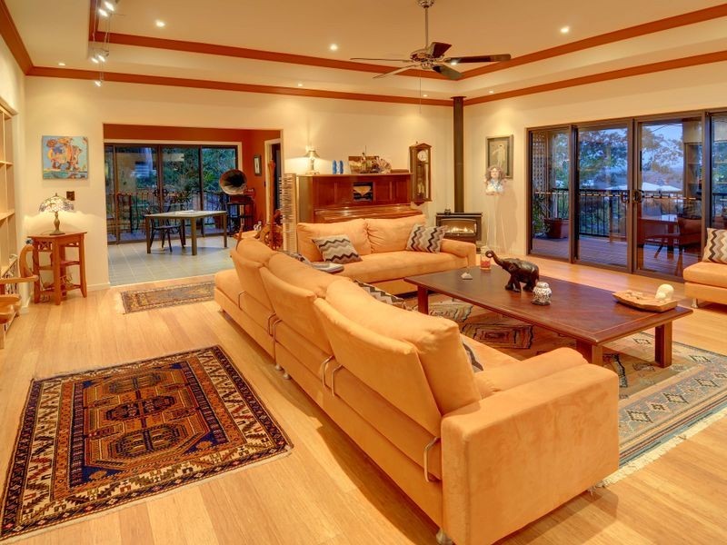 186 Ocean Vista Drive, Maroochy River QLD 4561