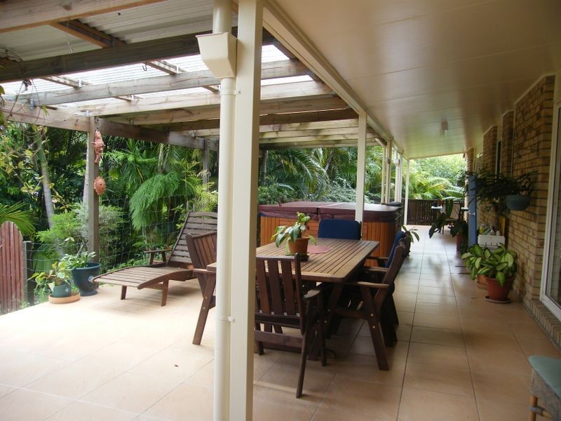 22 Country Coolum Drive, Maroochy River QLD 4561