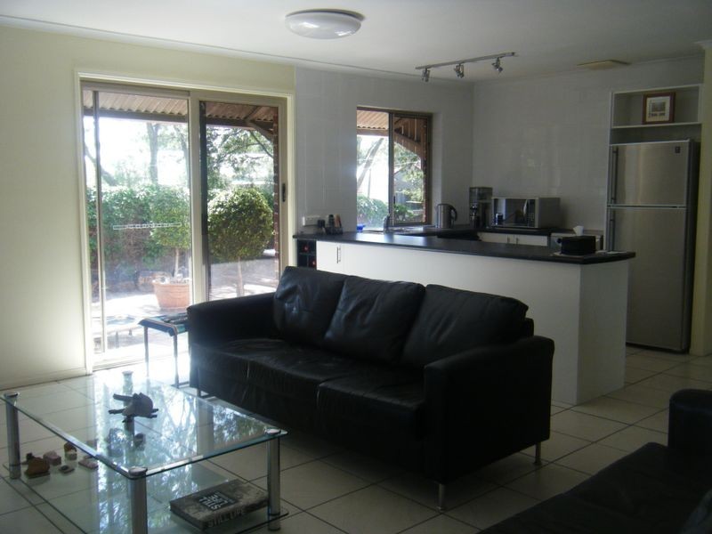 1/35 Jarnahill Drive, Mount Coolum QLD 4573