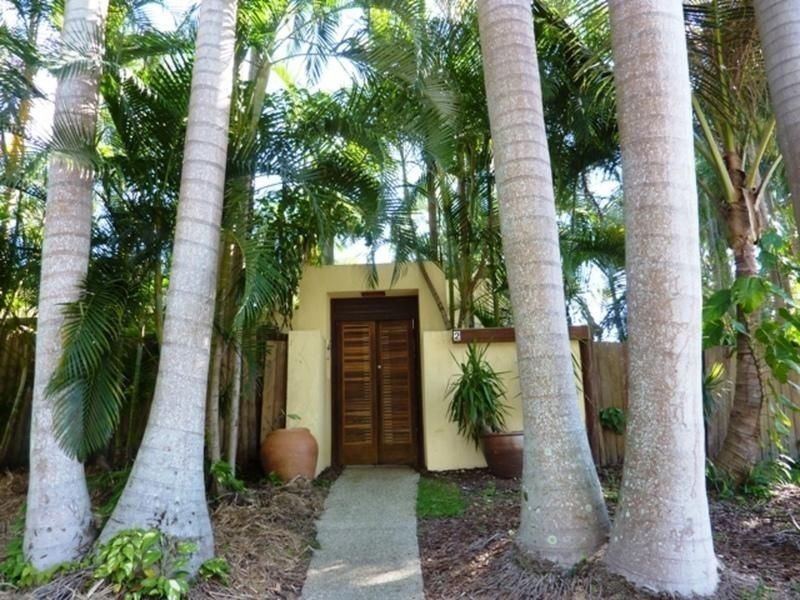 2 Jeenon Street, Coolum Beach QLD 4573