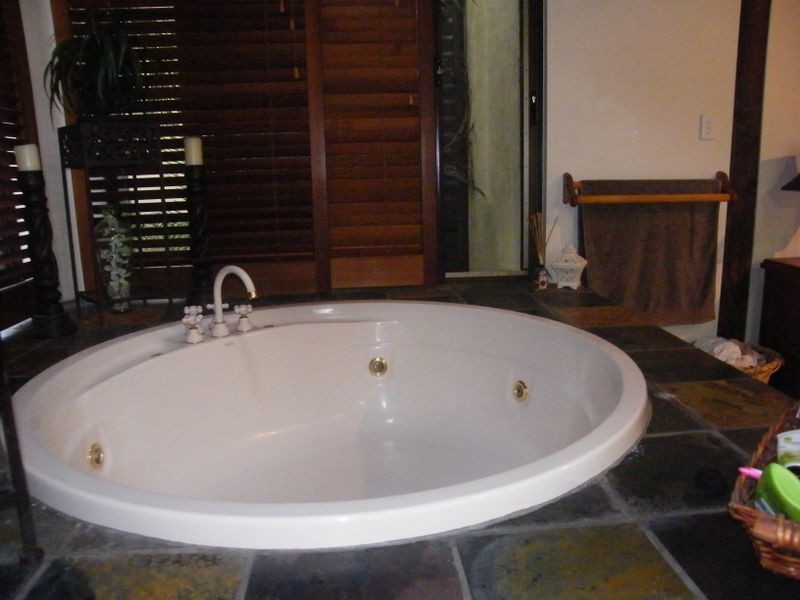 2 Jeenon Street, Coolum Beach QLD 4573