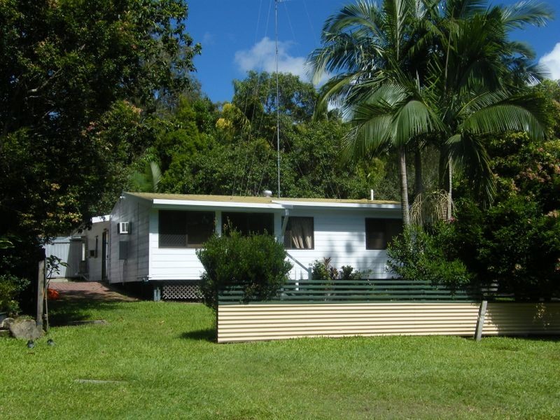 8 Lorien Avenue, Coolum Beach QLD 4573