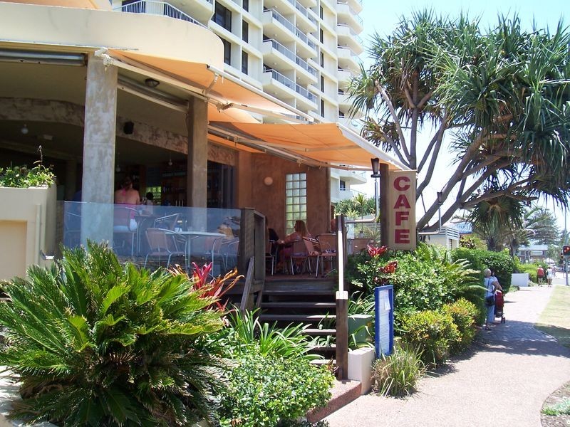 8 Lorien Avenue, Coolum Beach QLD 4573