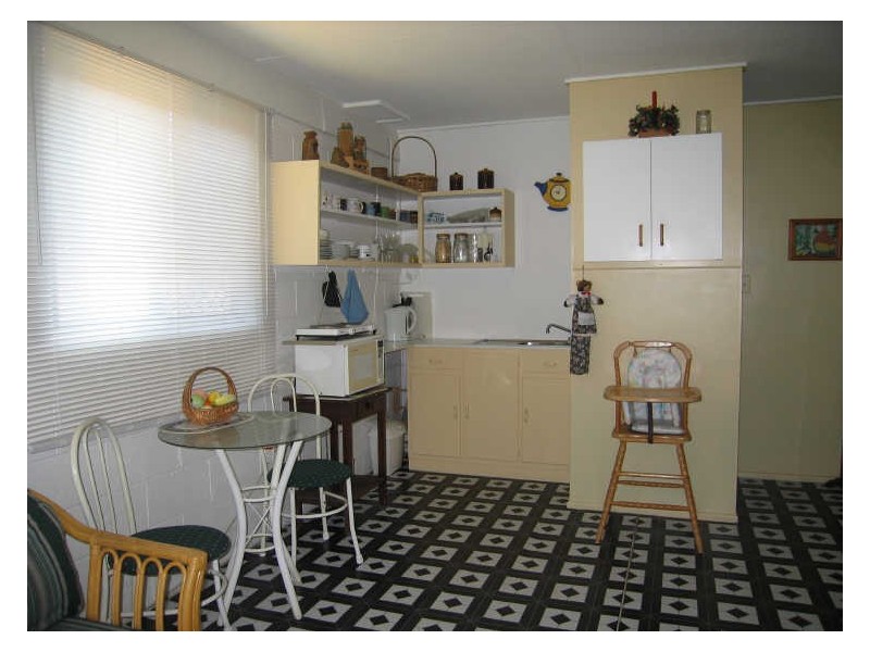 10 Russell Street, Coolum Beach QLD 4573