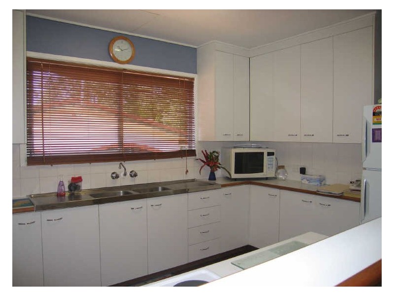 10 Russell Street, Coolum Beach QLD 4573