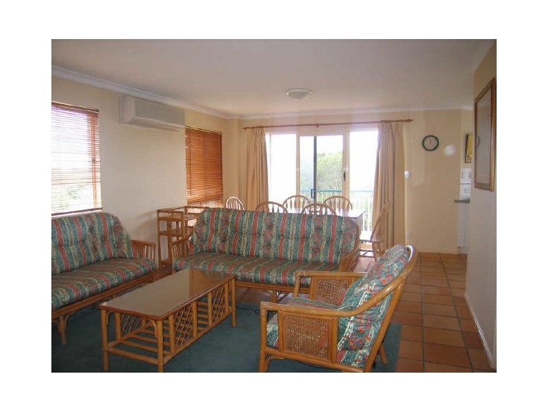 2/6 First Avenue, Coolum Beach QLD 4573
